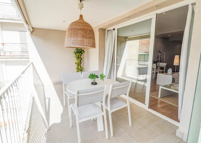 Bel Apartment By Hello Homes Sitges